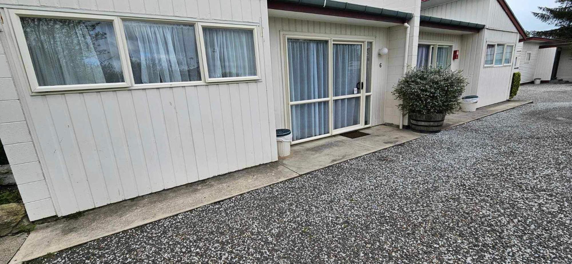 Sunnydays Motel Gisborne Exterior photo
